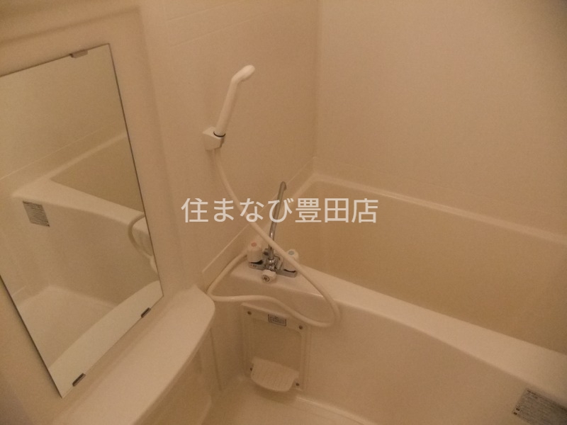 バス・シャワールーム　同型タイプ