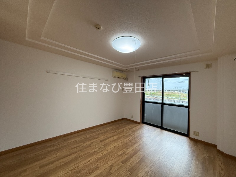 居室・リビング　同型タイプ