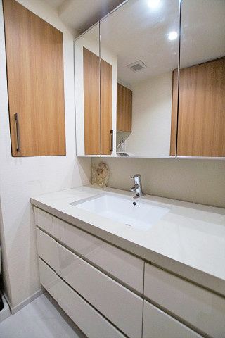 洗面設備　参考写真です