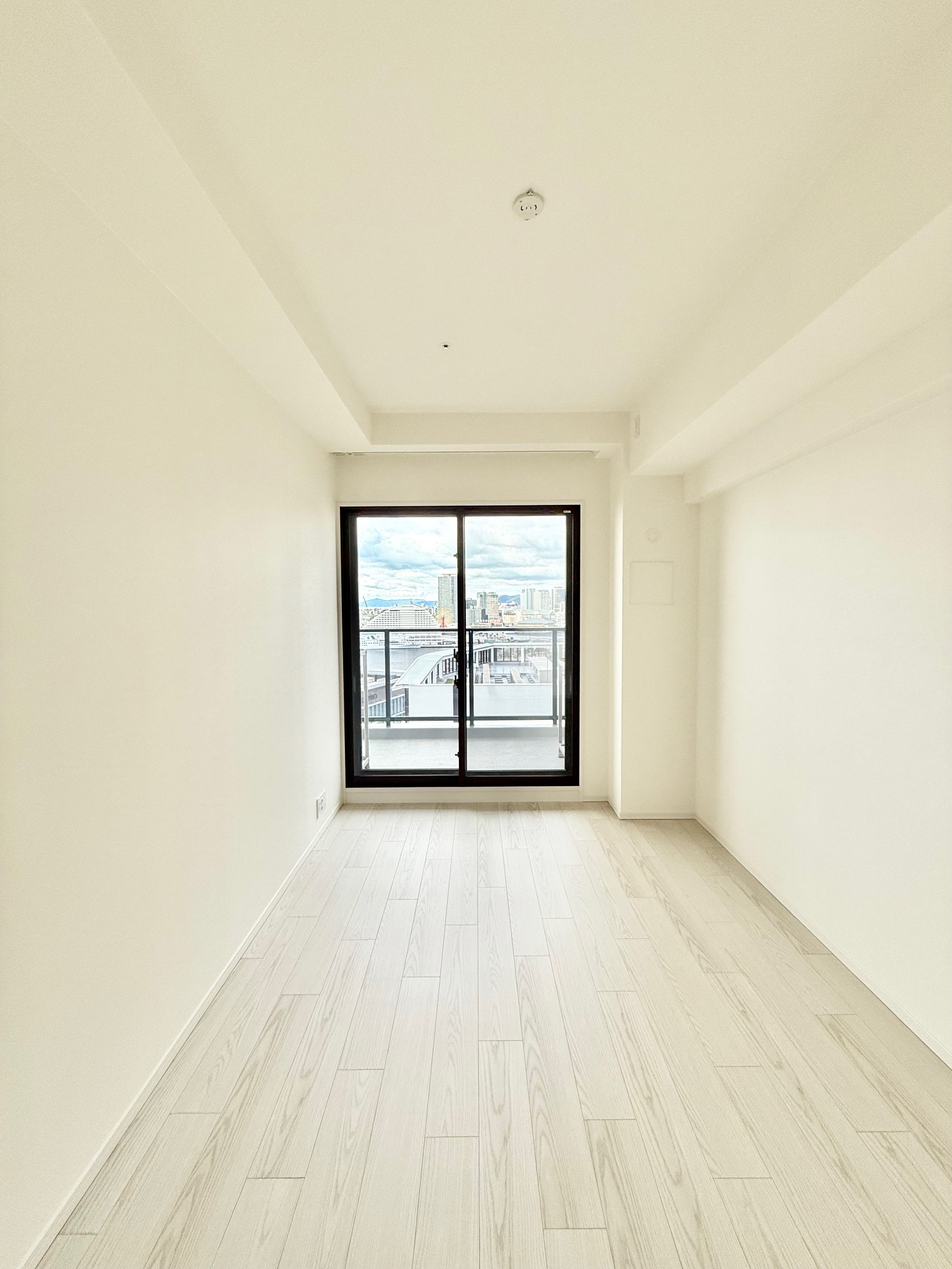 その他部屋・スペース　洋室約7帖／大容量ウォークインクロゼットあり