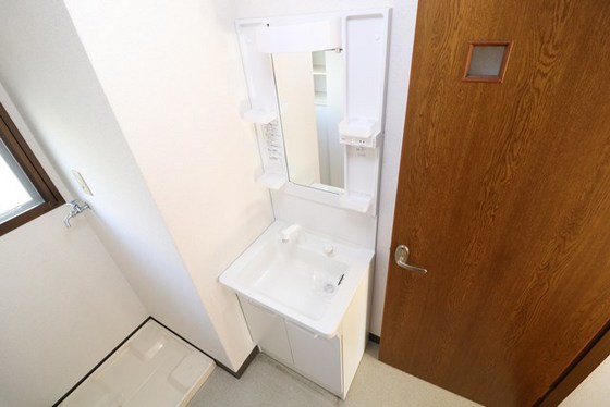 洗面設備　※別部屋の写真です