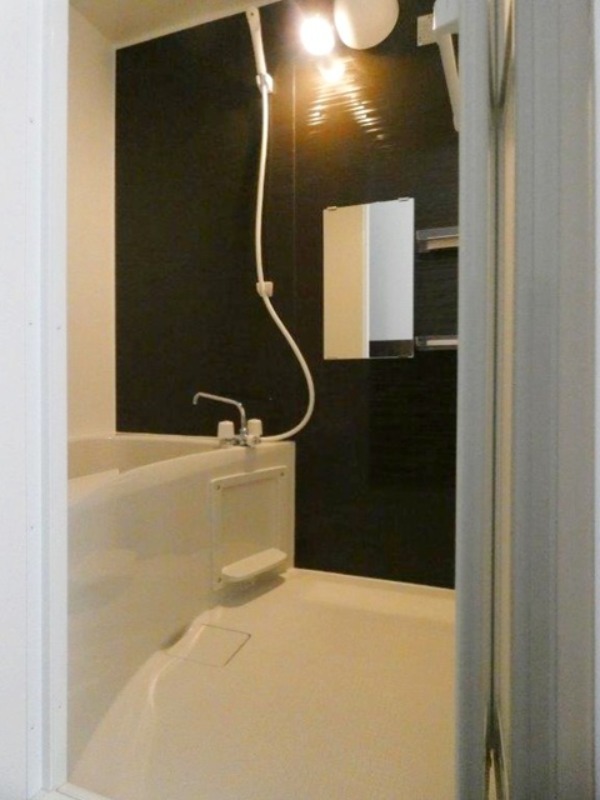 バス・シャワールーム　図面と現状に相違がある場合には現状を優先