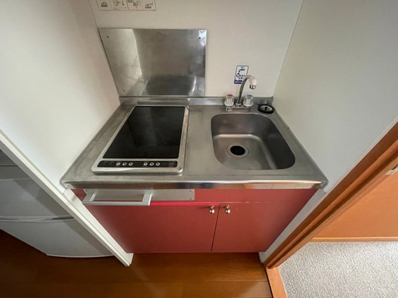 キッチン　※別部屋の写真です