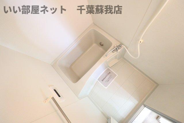 バス・シャワールーム　ゆったり過ごせるお風呂です