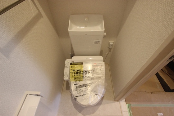 トイレ　※別部屋の写真です