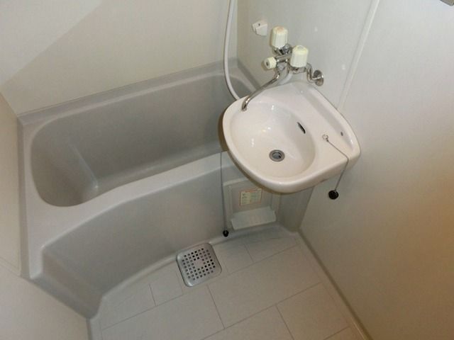 バス・シャワールーム　★ゆっくり浸かって疲労回復★