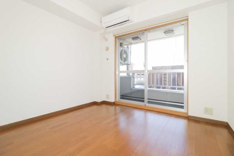 居室・リビング　図面と現状に相違がある場合には現状を優先