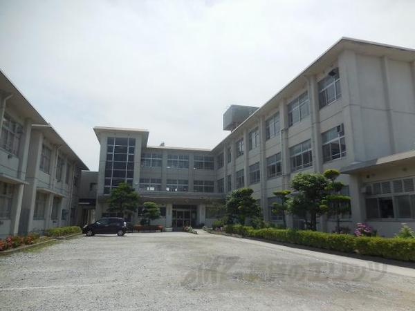 小学校　城南小学校（小学校）まで610m