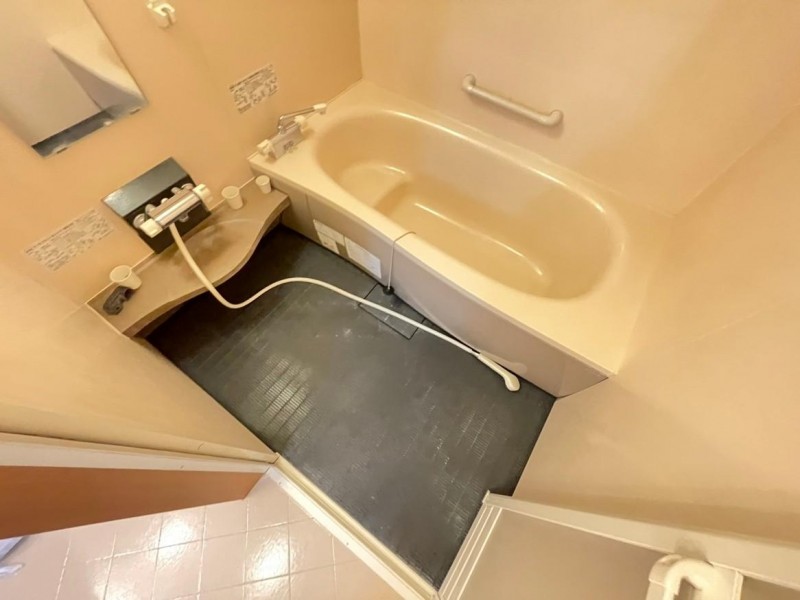 バス・シャワールーム　浴室