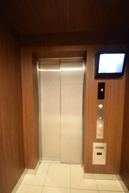 その他共有部分　☆フローリング☆