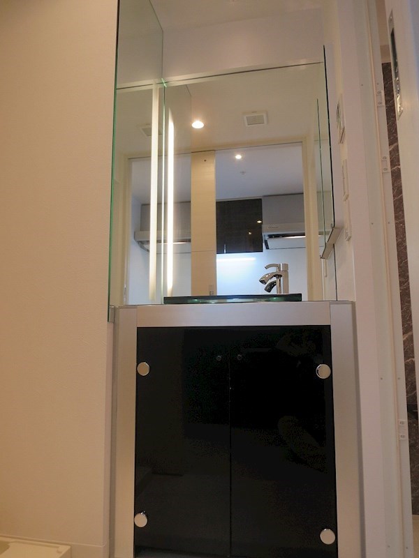 その他　★仲介手数料は賃料の半月分★