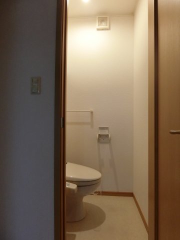 トイレ　104の画像（間取反転タイプ：イメージ）