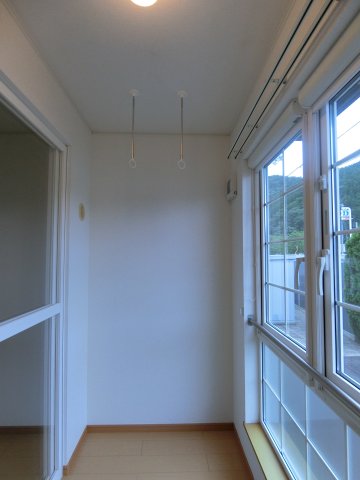 バルコニー　104の画像（間取反転タイプ：イメージ）