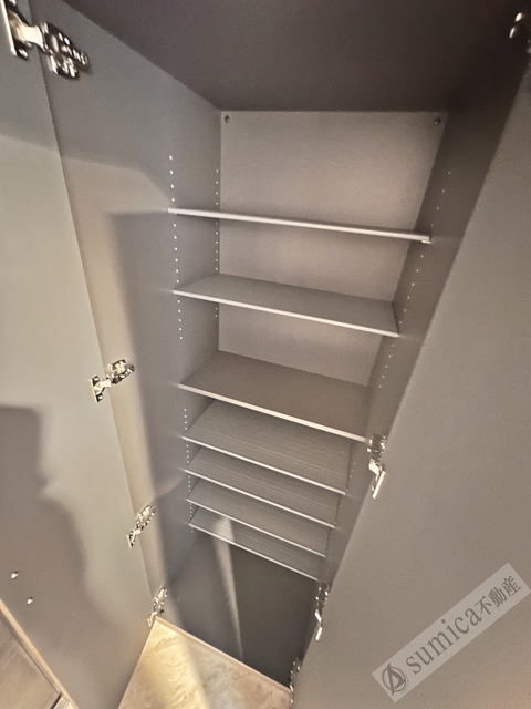 玄関　大容量のシューズインクローク♪