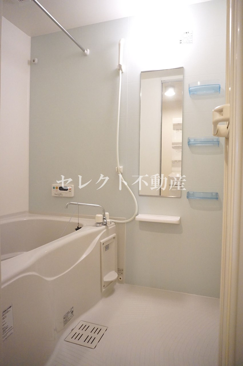 バス・シャワールーム　【アウローラIII】落ち着いた空間のお風呂です