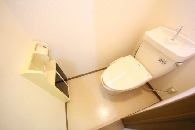 トイレ　同型タイプ
