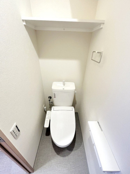 トイレ　※別部屋の写真です