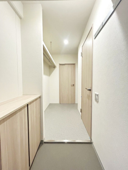 玄関　※別部屋の写真です