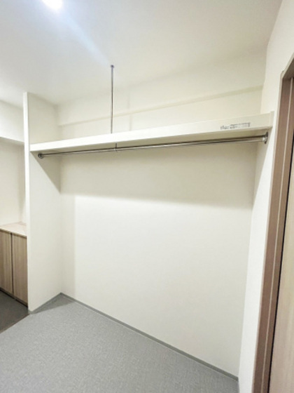 収納　※別部屋の写真です