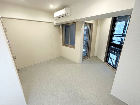 居室・リビング　※別部屋の写真です