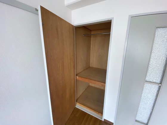 収納　※別部屋の写真です