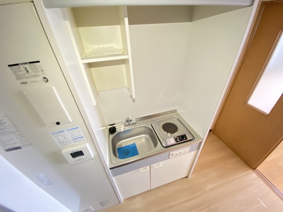 キッチン　※別部屋の写真です