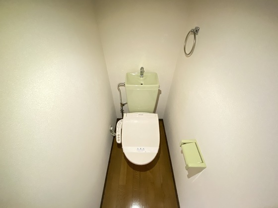 トイレ　※別部屋の写真です