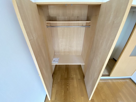 収納　※別部屋の写真です