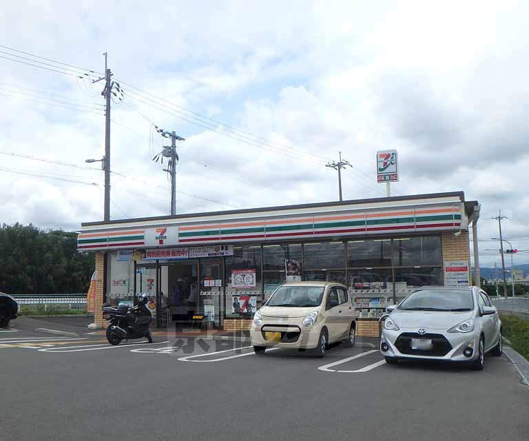 コンビニ　セブンイレブン 枚方長尾荒阪2丁目店（コンビニ）まで225m