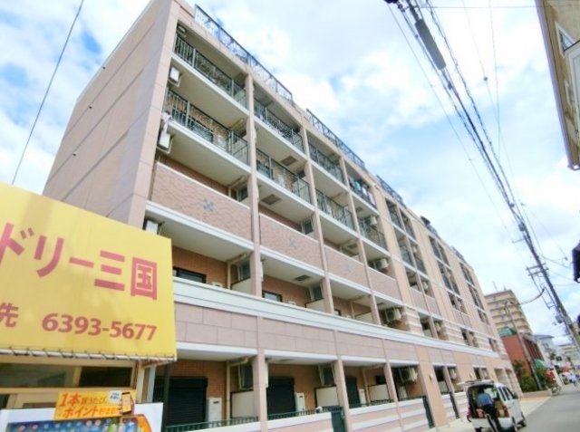 建物外観　駅近築浅物件