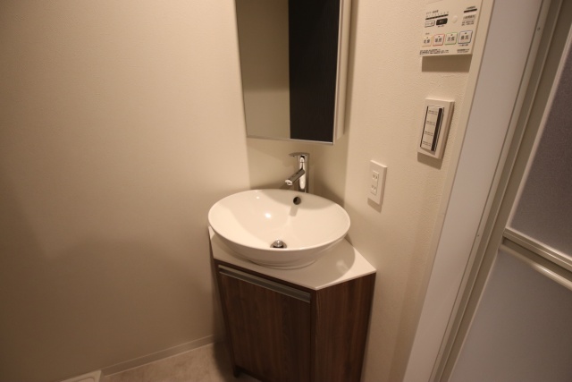 洗面設備　※別室の参考写真の為、現況優先です。