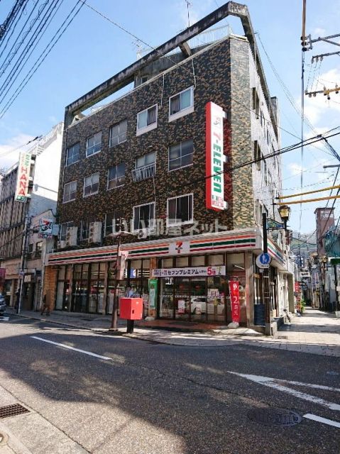 コンビニ　セブンイレブン 長崎銅座町店（コンビニ）まで93m