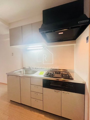 キッチン　同マンション別部屋：参考写真