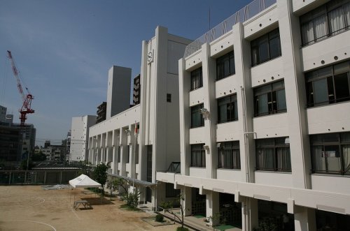 小学校　大阪市立聖和小学校（小学校）まで394m