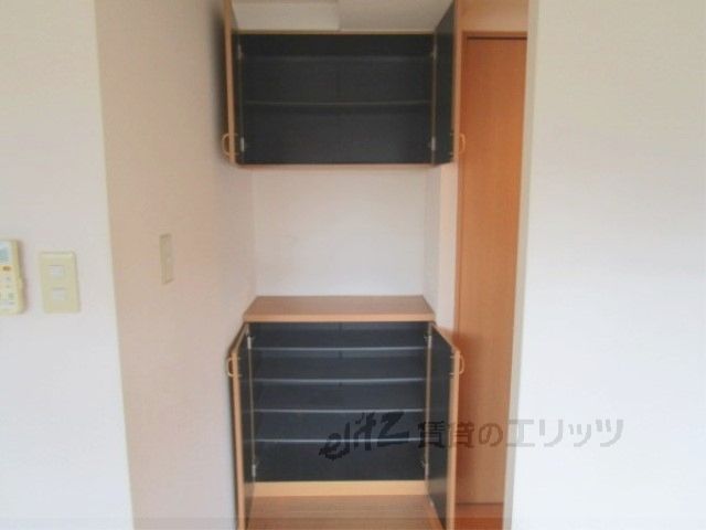 その他設備　下駄箱