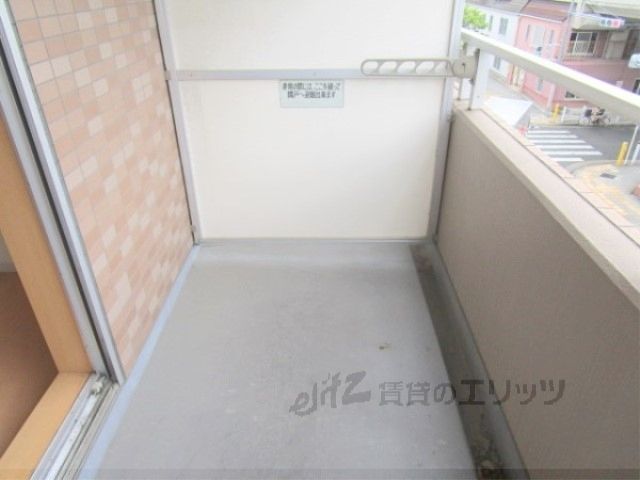 バルコニー　ベランダ