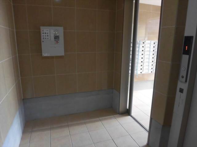 エントランス　富士見Ｎａｍｅｋｉ　Ｍａｎｓｉｏｎのエントランス