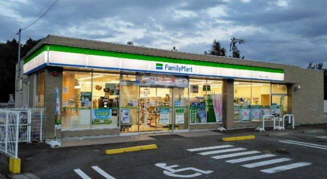 コンビニ　ファミリーマート 祖父江五ツ屋店（コンビニ）まで5058m