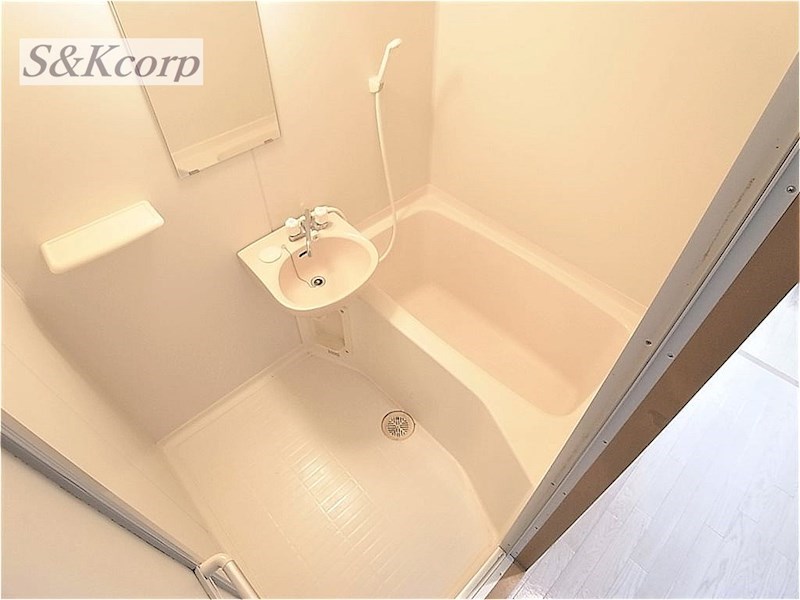 バス・シャワールーム　エクレール六甲(ネット無料、家具家電付）