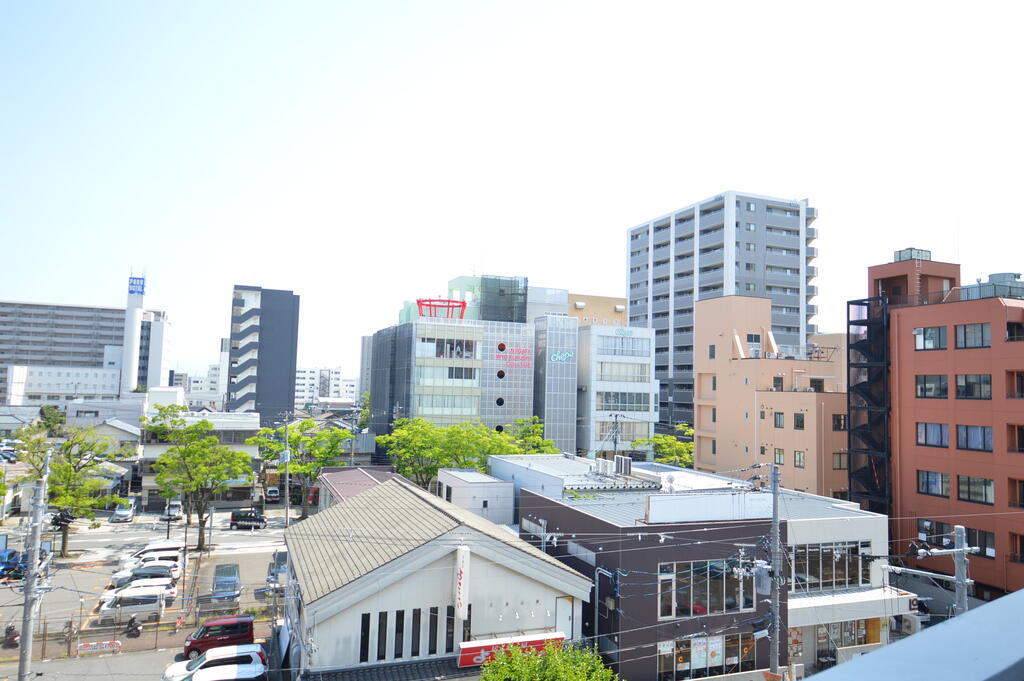 眺望　（参考）他室の写真を使用しています。現況優先となります。