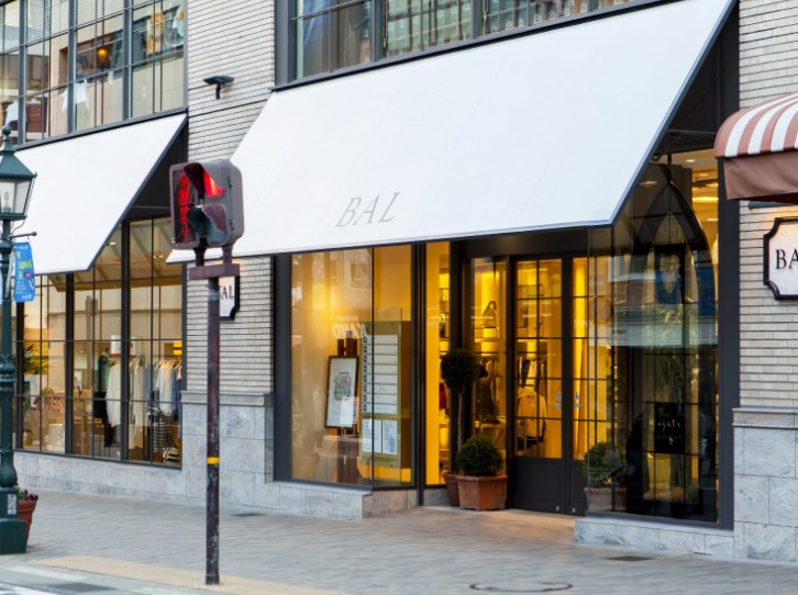 ショッピングセンター　神戸BAL（バル）（ショッピングセンター）まで955m