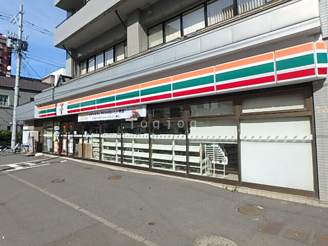 コンビニ　セブン-イレブン 札幌山鼻店（コンビニ）まで96m
