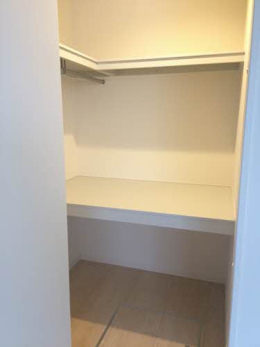 収納　ウォークインクローゼット♪