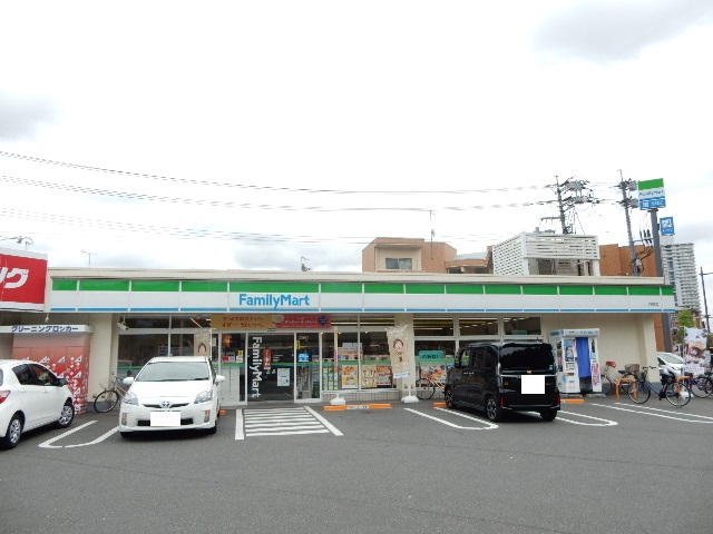 コンビニ　ファミリーマート学南町店（コンビニ）まで509m