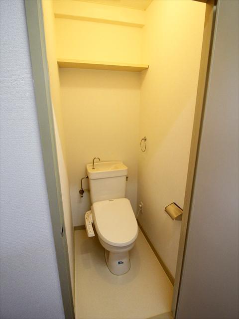 トイレ　松山市高砂町　イシダマンション　トイレ