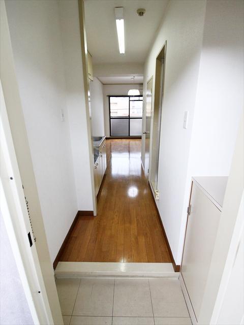 玄関　松山市高砂町　イシダマンション　玄関