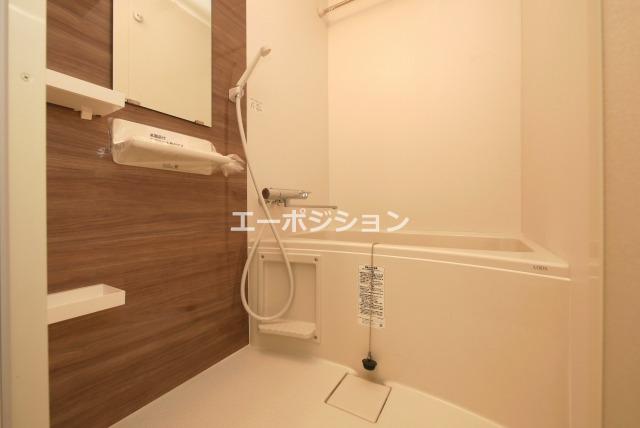 バス・シャワールーム　セレニテ難波ミラク参番館