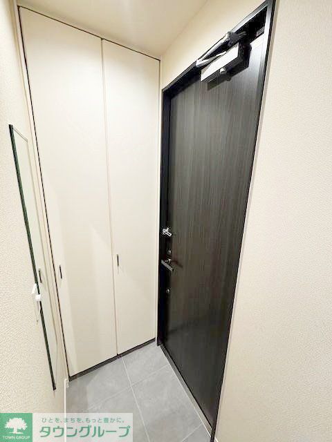 玄関　バルコニー