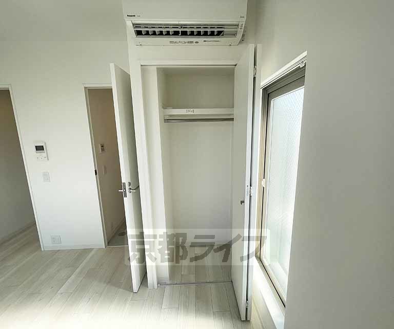 収納　ロングコート対応