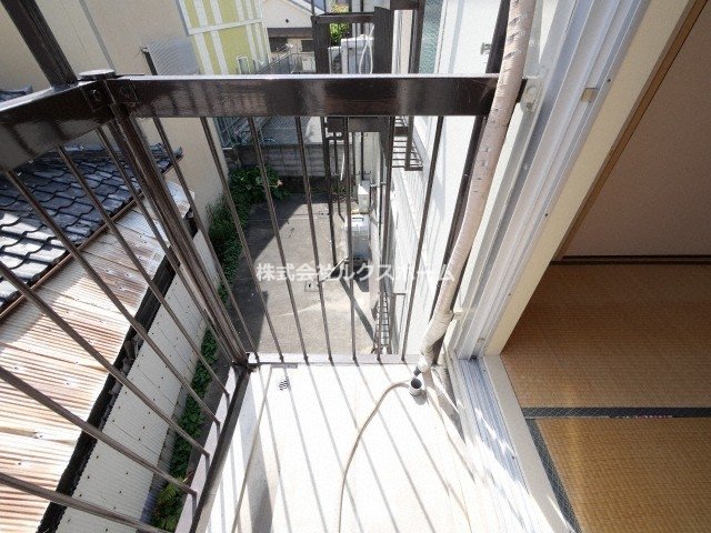 バルコニー　広々としたバルコニーです